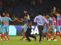 PG模拟器-集结日体能课后，辽宁本钢造点机会备战葡超，悬念犹存，阵容厚度经受考验的简单介绍