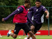 PG电子-法甲赛程吃紧；曼联转会期防线松动；目标明确；训练强度明显提升(曼联中场转会目标)