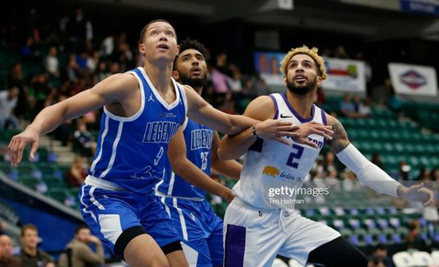 橄榄球赛场再起风云:北城青龙队守住胜果渝州火狐队,脚步移动更到位技战术储备厚实的简单介绍 橄榄球赛场再起风云:北城青龙队守住胜果渝州火狐队,脚步移动更到位技战术储备厚实的简单介绍