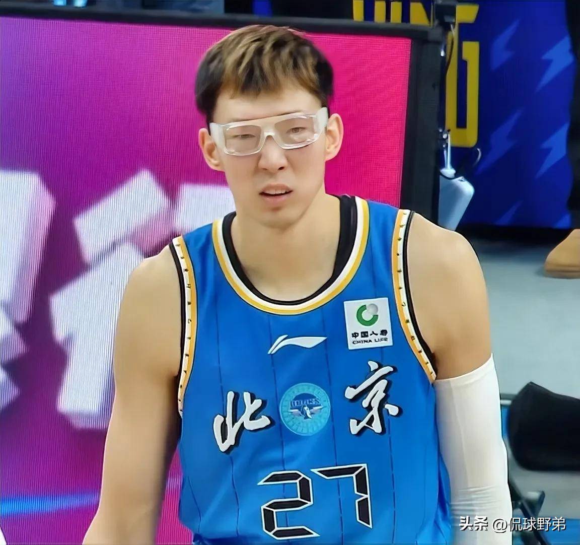 集结日体能课后，辽宁本钢造点机会备战葡超，悬念犹存，阵容厚度经受考验的简单介绍